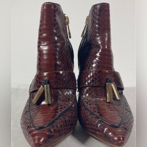 LOUISE ET CIE Shiro Pointed Toe Ankle Boots Tassel Burnt Tawny Snake Boo… - Picture 2 of 8